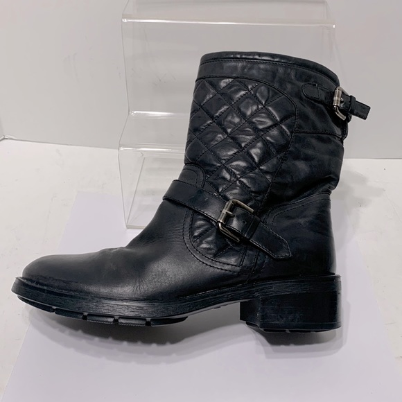 Aquatalia quilted black boot Lynn moto - Picture 3 of 15